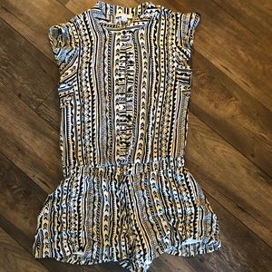 Tribal print romper sz Small